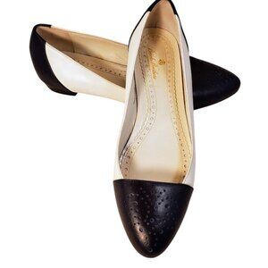 Brooks Brothers Black White Leather Cap Toe Flats Size 7 Made in Italy